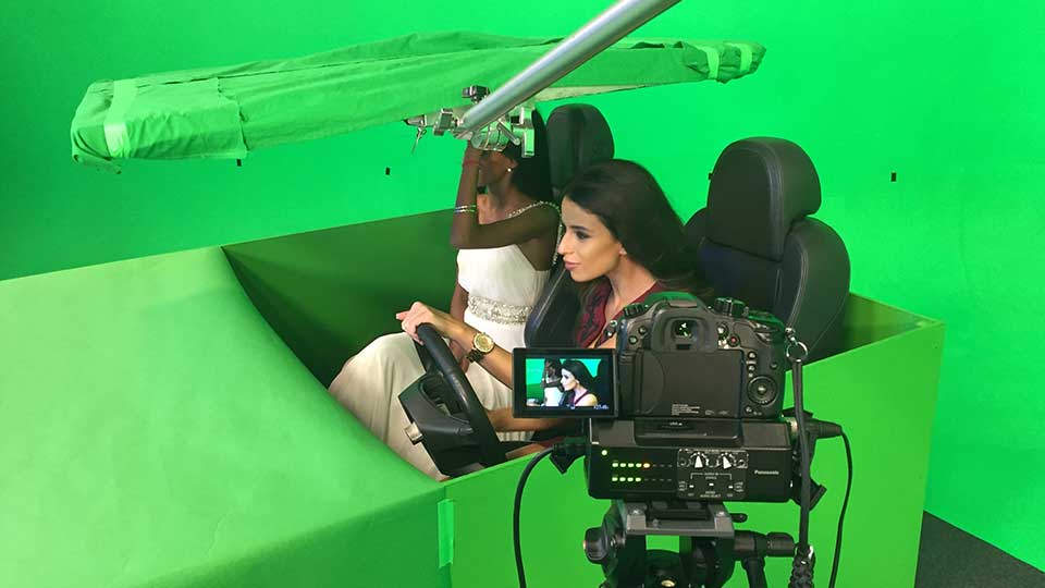 How do i shoot green screen How do i shoot green screen image