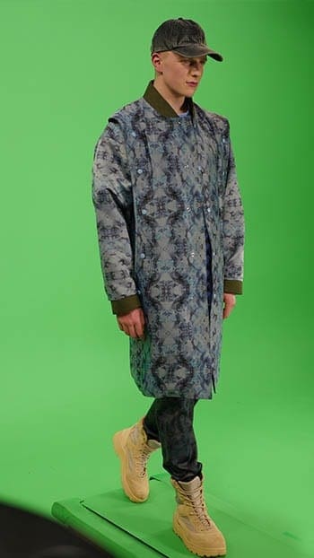 Why you should use a studio for filming Why you should use a studio for filming image