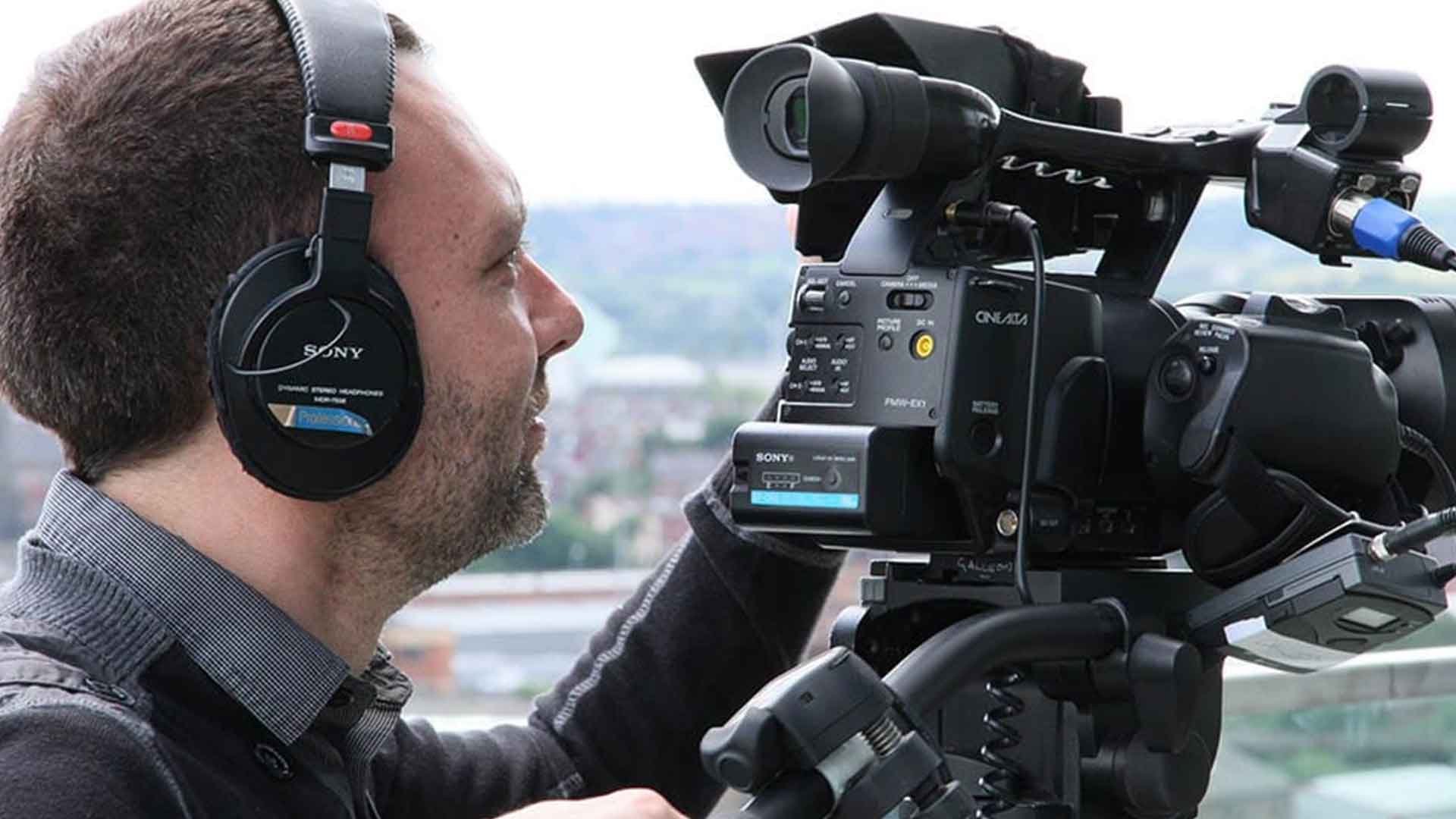 How to be Camera Operator How to be camera operator