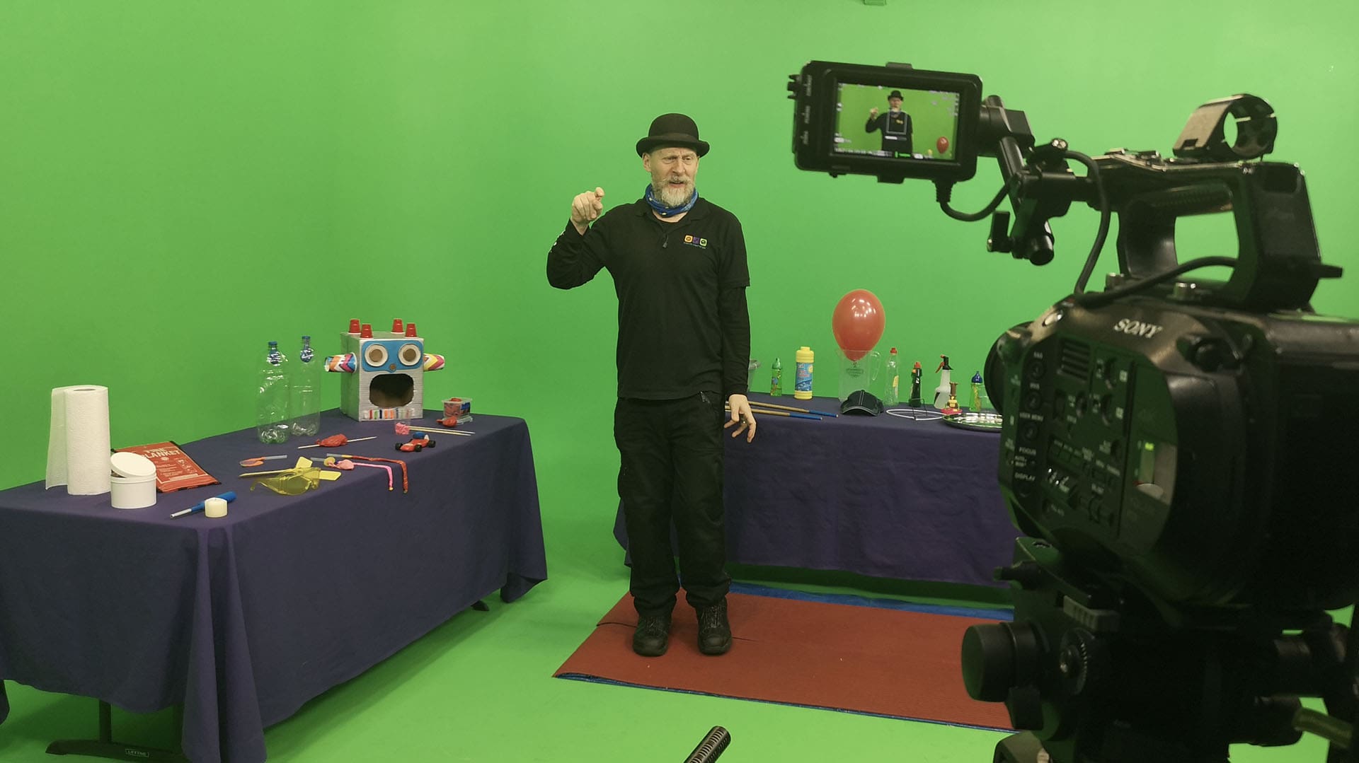 green screen e-learning video image