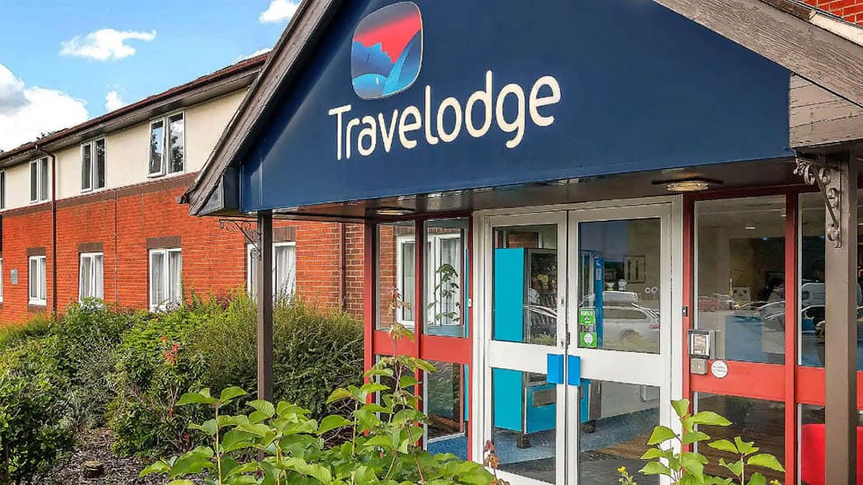 Accommodation Near The Studios 3 travelodge Birch