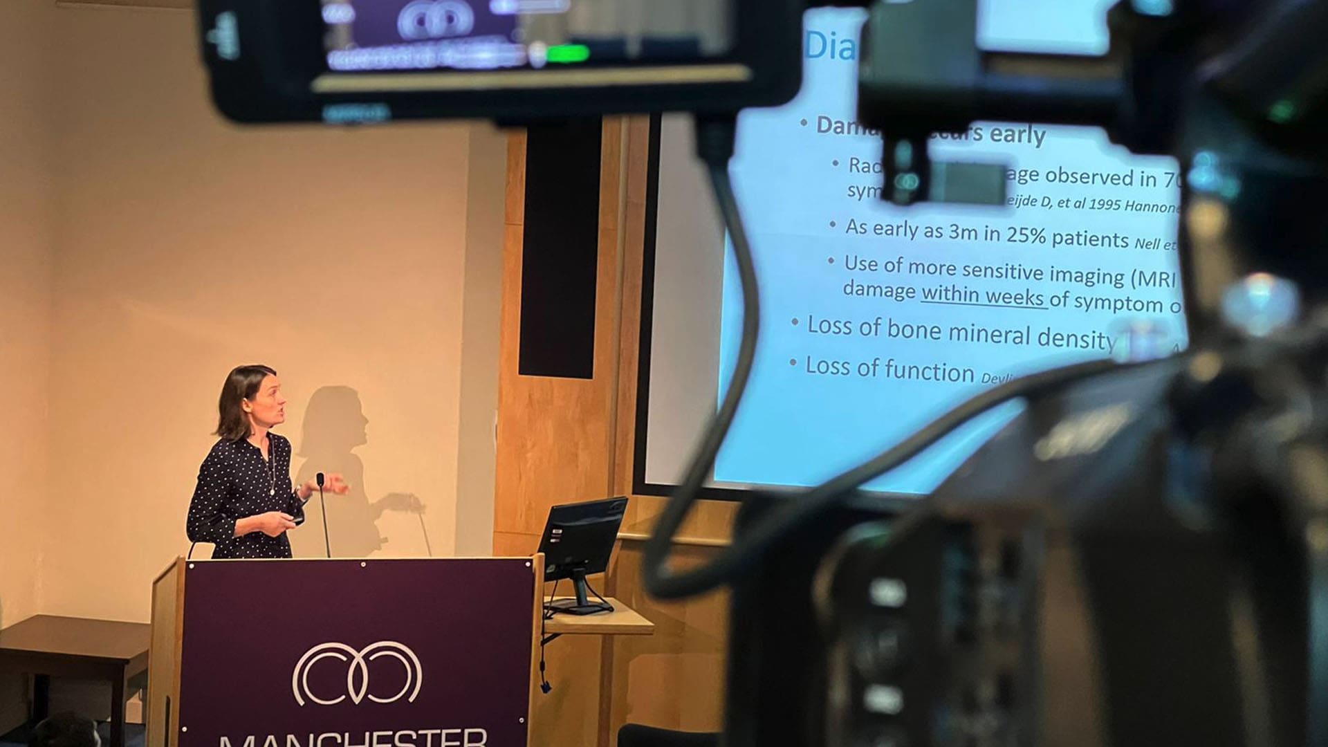Live Streaming Manchester 4 Speaker presenting at a conference in Manchester for live stream